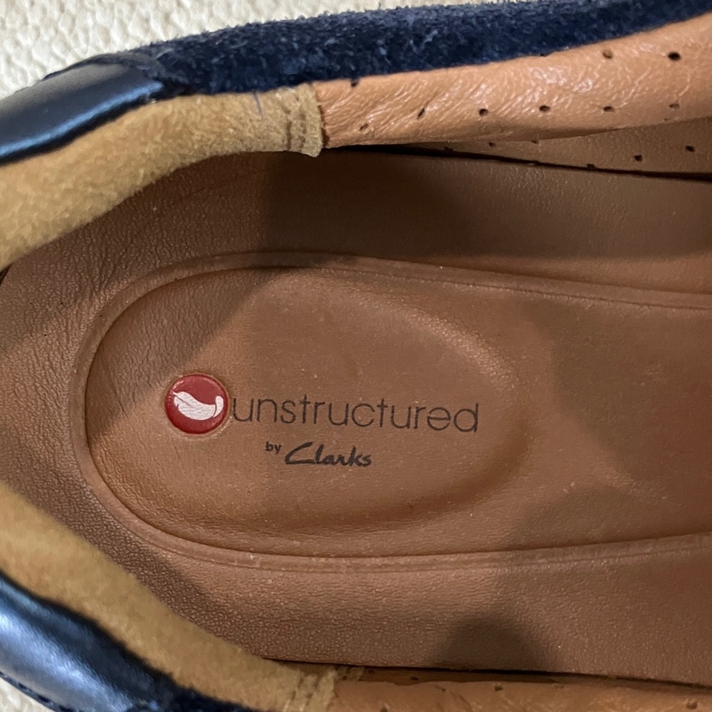 wm’s size 11 Clarks unstructured Dark Blue suede / leather Sneakers cushy soles - Picture 2 of 15